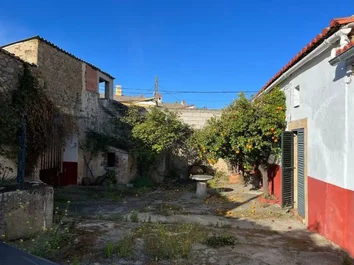 Casa De Pueblo En Venta En Calle Pozo, 4