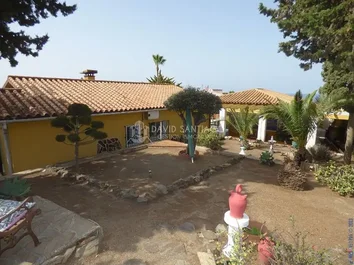 Casa O Chalet En Venta En Benajarafe