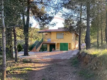 Casa O Chalet Independiente En Venta En Pol. 2 Parc. 84 Gañetes S/n