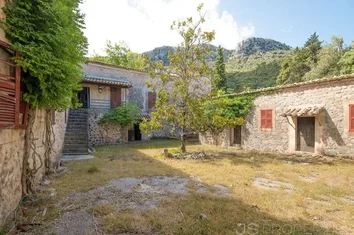 Casa Rural En Venta En Escorca