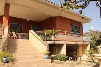 Casa O Chalet Independiente En Venta En Calle Bonavista, 7