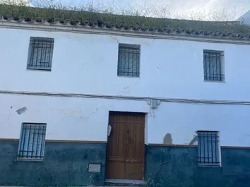 Casa O Chalet Independiente En Venta En Calle Canónigo Álvarez Talaverón, 64