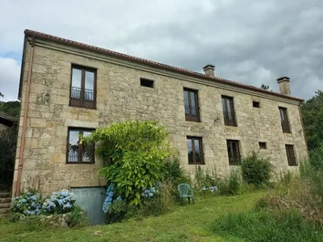 Casa Rural En Venta En Catoira