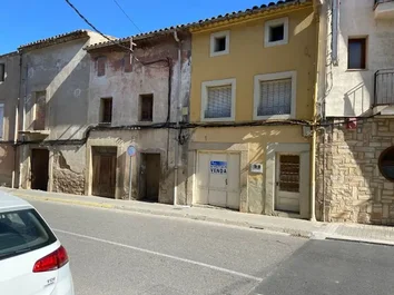 Chalet Adosado En Venta En Avenida Catalunya