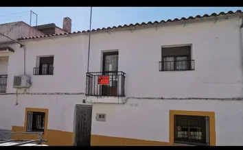 Casa O Chalet Independiente En Venta En Calle Alfarería, 18