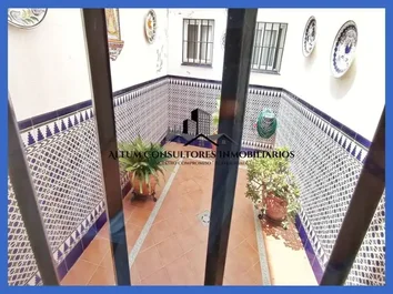 Chalet Adosado En Venta En Sanlúcar La Mayor