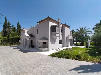 Casa O Chalet Independiente En Venta En Sierra Blanca, Calle Verdi S/n