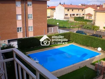 Piso En Venta En Calle Las Moras, 6