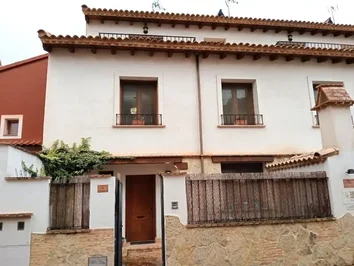 Casa O Chalet En Venta En Calle Constitución