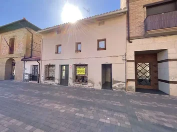 Chalet Adosado En Venta En Plaza Del Fundador