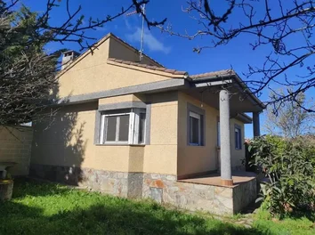 Casa Rural En Venta En Calle Lavaderos, 4