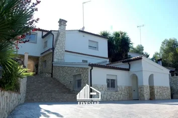 Casa O Chalet Independiente En Venta En Urb. Montecabrera, Monserrat