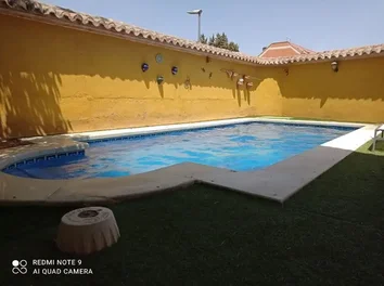 Chalet adosado en venta en Los Rosales