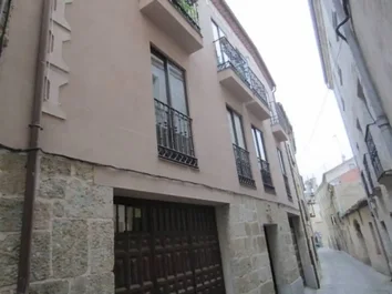 Piso En Venta En Calle Caballeros Del Santo Sepulcro