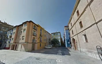 Piso En Venta En Calle De La Viola