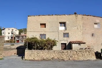 Casa De Pueblo En Venta En Fuentes De Rubielos