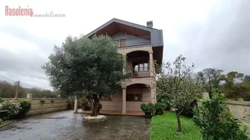 Casa O Chalet En Venta En Tomiño