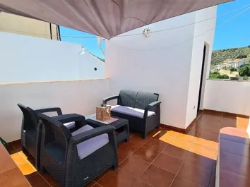 Chalet Adosado En Venta En Archez