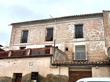 Casa Rural En Venta En Calle Colón, 34