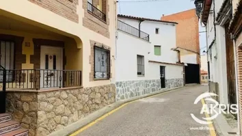 Casa O Chalet Independiente En Venta En Navalcan