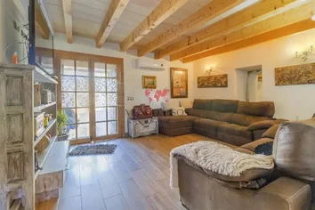 Chalet Adosado En Venta En Santa Eugenia