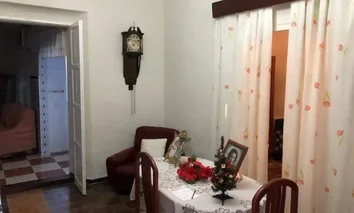 Casa De Pueblo En Venta En Calle Miguel De Unamuno, 1