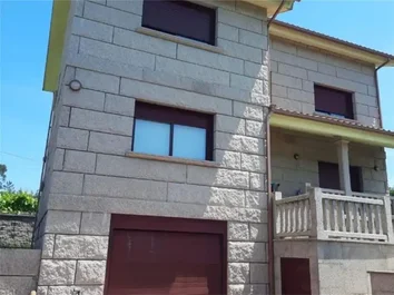 Casa O Chalet Independiente En Venta En Mosteiro, 13