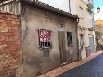 Casa De Pueblo En Venta En San Miguel, 52