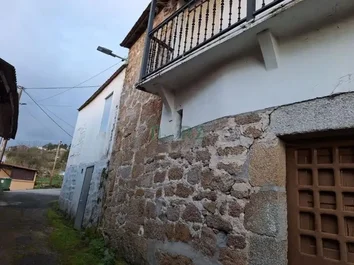 Casa O Chalet Independiente En Venta En Cenlle