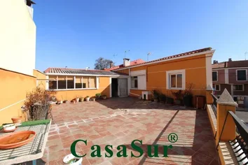 Chalet Adosado En Venta En Cala