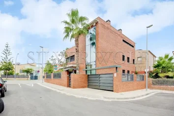 Casa O Chalet Independiente En Venta En Torrent Ballester