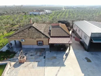 Casa Rural En Venta En Via Servicio En Autovía A4 S/n