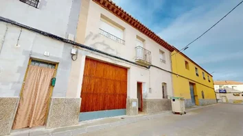 Casa O Chalet Independiente En Venta En Calle Teruel, 2