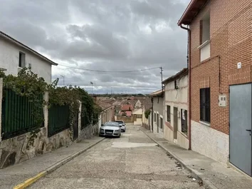 Chalet Adosado En Venta En Calle Círculo Mercantil