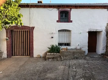 Casa De Pueblo En Venta En Travesía Fuente Tercera, 2