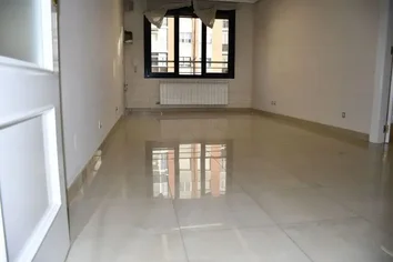 Piso En Venta En Calle Vitoria, 157