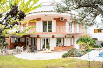 Casa O Chalet Independiente En Venta En Menta