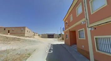 Chalet Adosado En Venta En Calle Federico Garcia Lorca