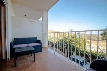 Chalet Adosado En Venta En Calle Atajillo Nº