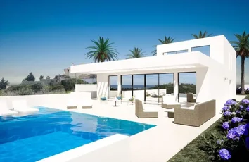 Casa O Chalet Independiente En Venta En Urbanizacion Bahia De Casares, 95