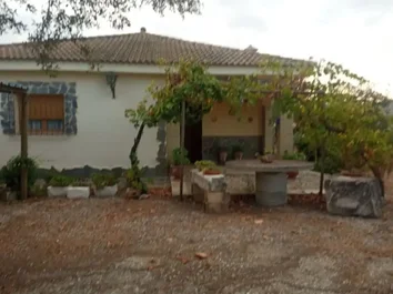 Casa Rural En Venta En A-406 S/n