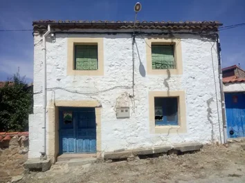 Casa De Pueblo En Venta En Calle La Yedra, 63