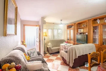 Chalet adosado en venta en avenida de Andalucía