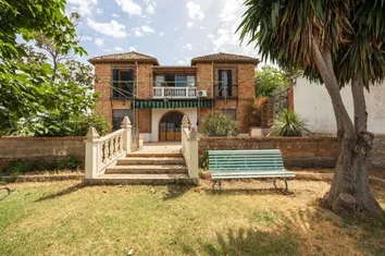 Finca Rústica En Venta En Albaicín