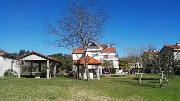 Casa o chalet independiente en venta en Santacruz, Ribadetea, 2