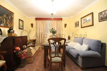 Chalet Adosado En Venta En Calle Virgen Del Rosario