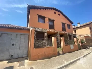 Chalet Pareado En Venta En Travesía Real , Parcela A10