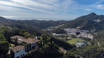 Casa O Chalet Independiente En Venta En La Zagaleta