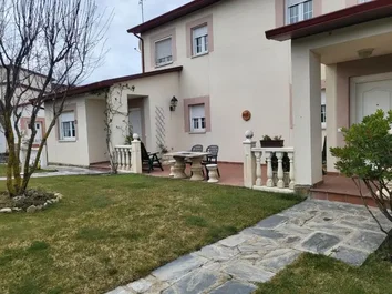 Casa o chalet independiente en venta en Los Ángeles de San Rafael