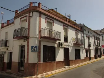 Casa O Chalet Independiente En Venta En Calle Ronda, 17